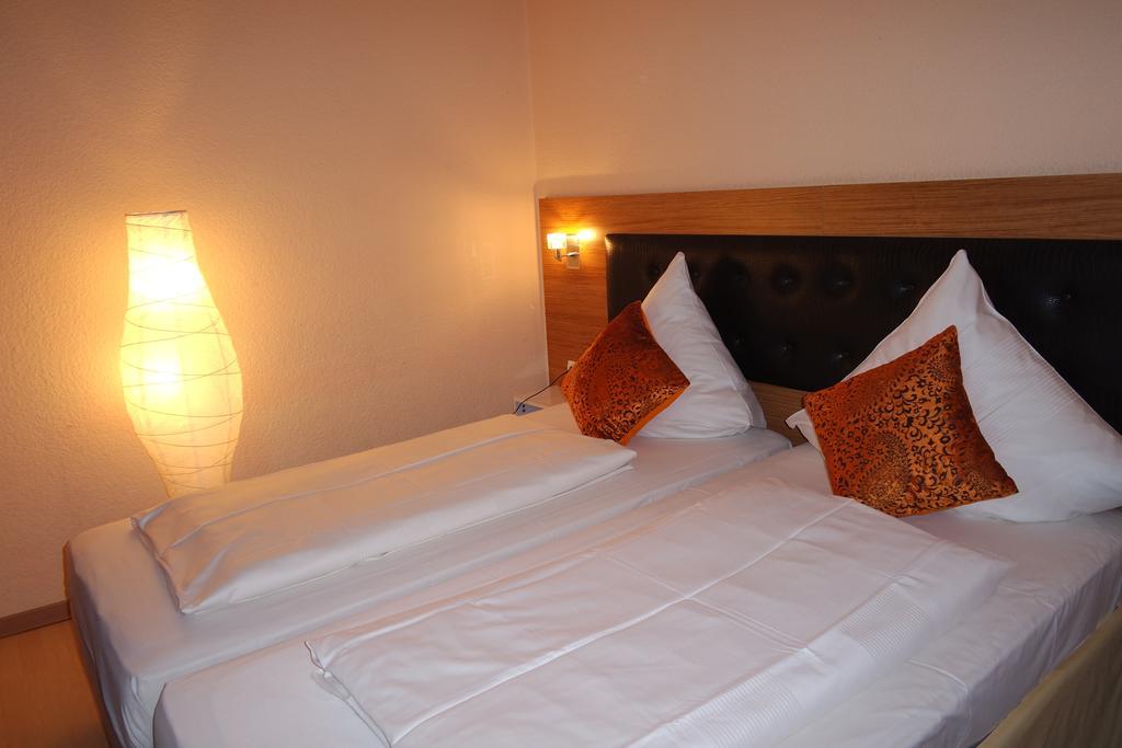 Hotel Drei Kronen Dortmund Ngoại thất bức ảnh