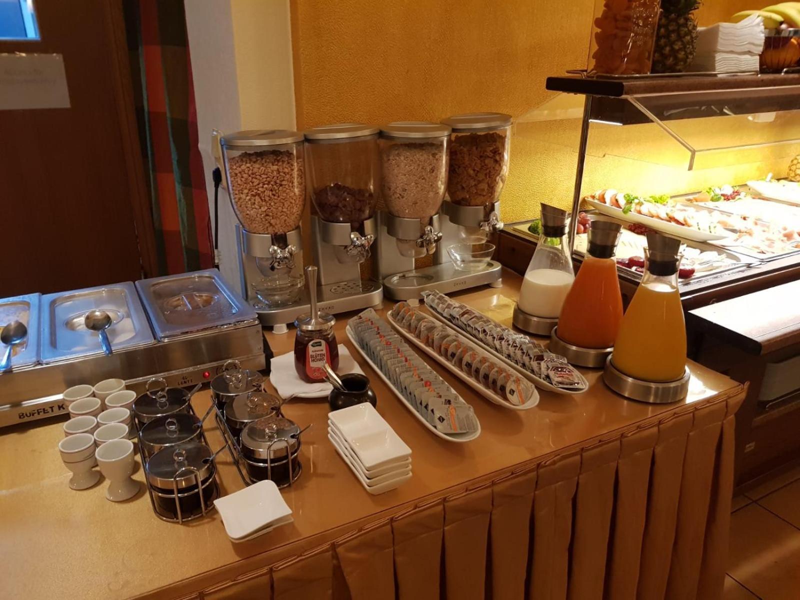 Hotel Drei Kronen Dortmund Ngoại thất bức ảnh